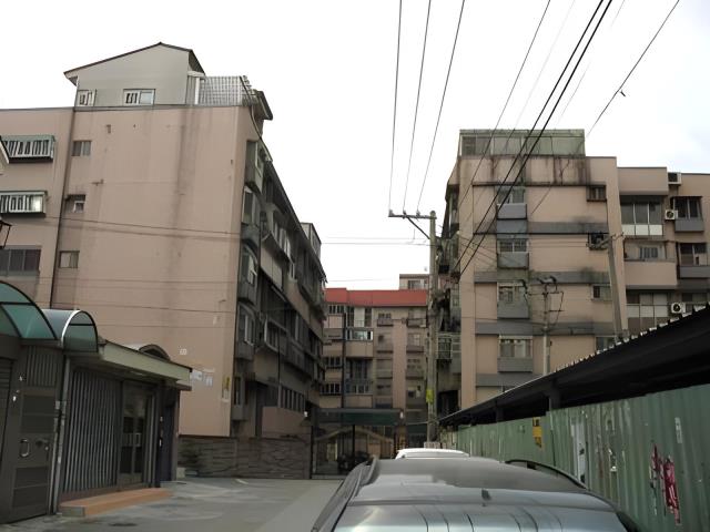 桃園平鎮華廈法拍-4