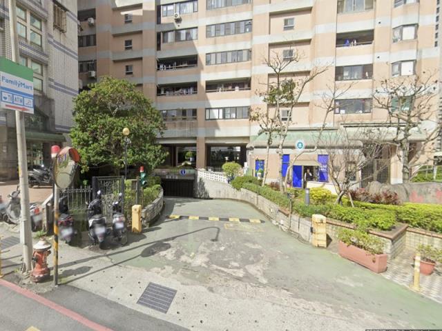 新北大樓法拍-2