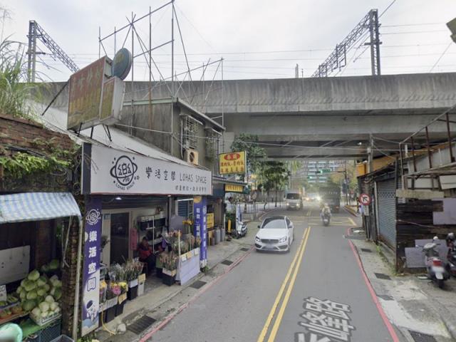新北汐止法拍平房-4
