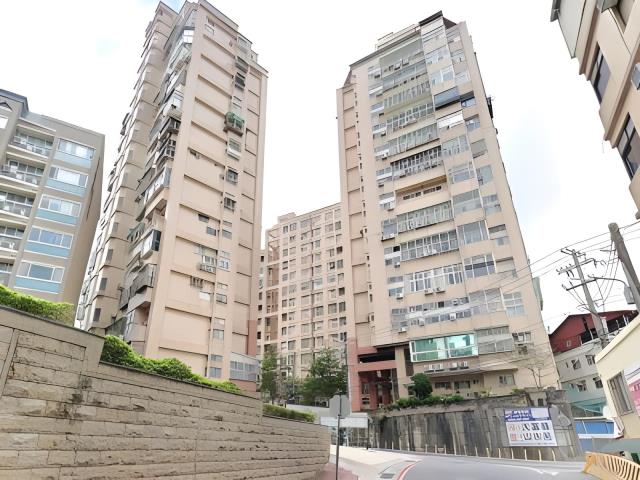 新北淡水法拍大樓-4