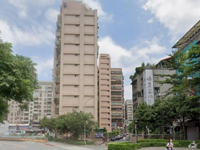 新北大樓法拍-2