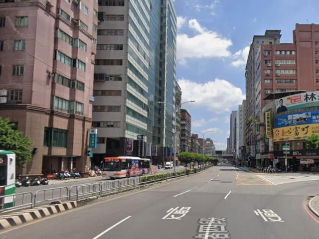 新北三重法拍大樓-6