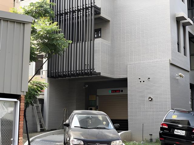 新北板橋華廈法拍-4
