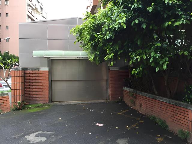 台北內湖華廈法拍-4