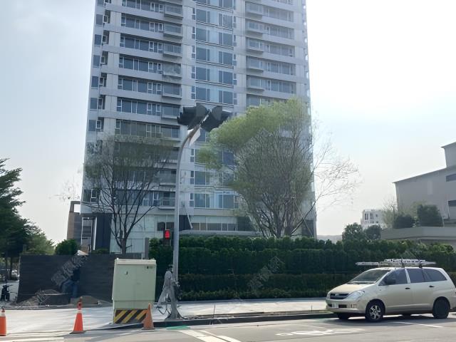 台中西屯法拍大樓-1