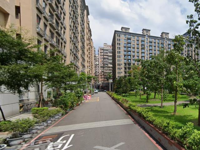 新北新莊法拍大樓-5