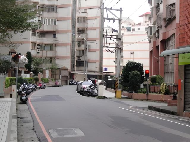 新北華廈法拍-2