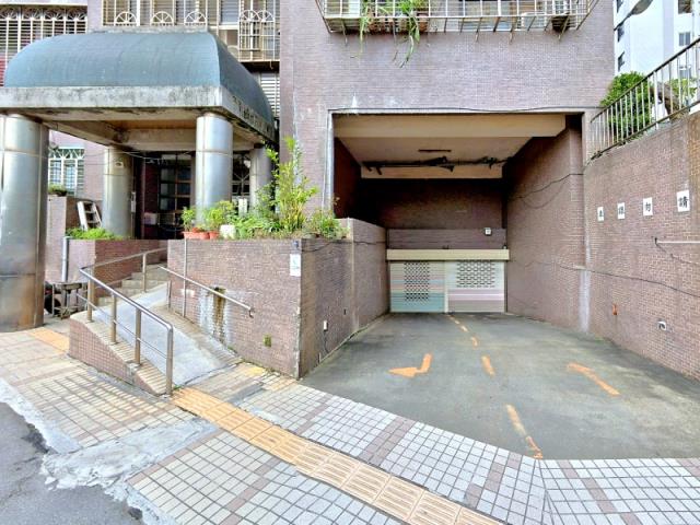 新北大樓法拍-4