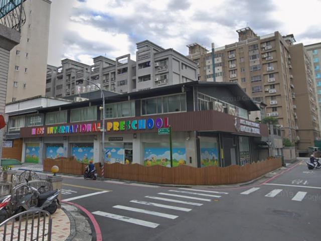 泰山法拍透天-1