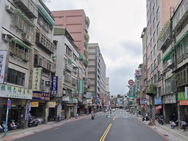 新北三重法拍大樓-7
