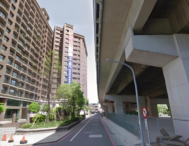 桃園拍賣大樓-2