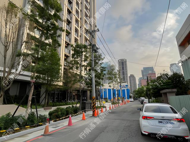 台中西屯法拍大樓-1