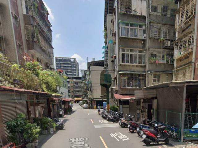 新北新莊大樓法拍-6