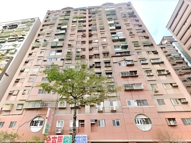 新北八里大樓法拍-1