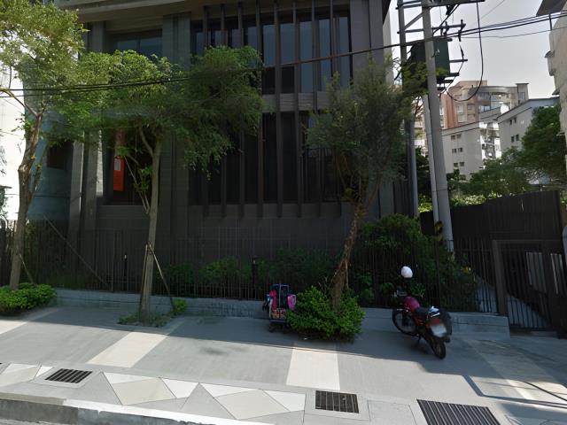 基隆暖暖法拍大樓-1