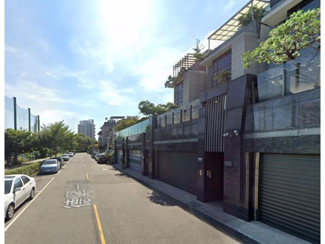 台中法拍透天-2