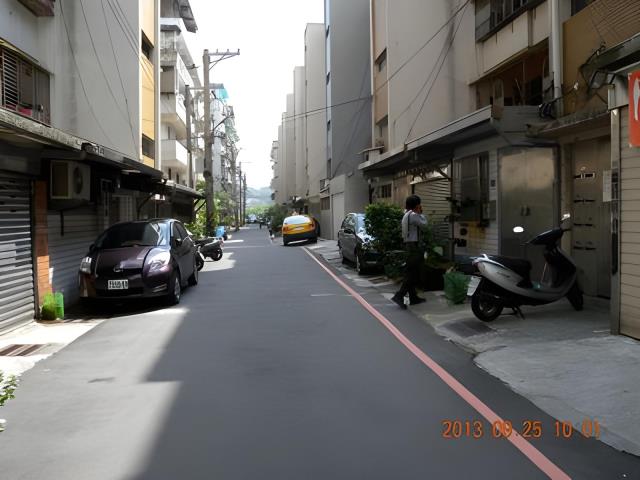 安樂區拍賣公寓-2