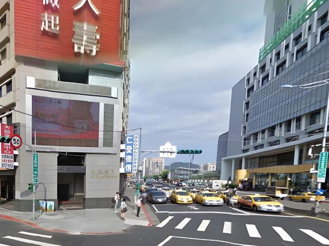 信義區法拍大樓-2