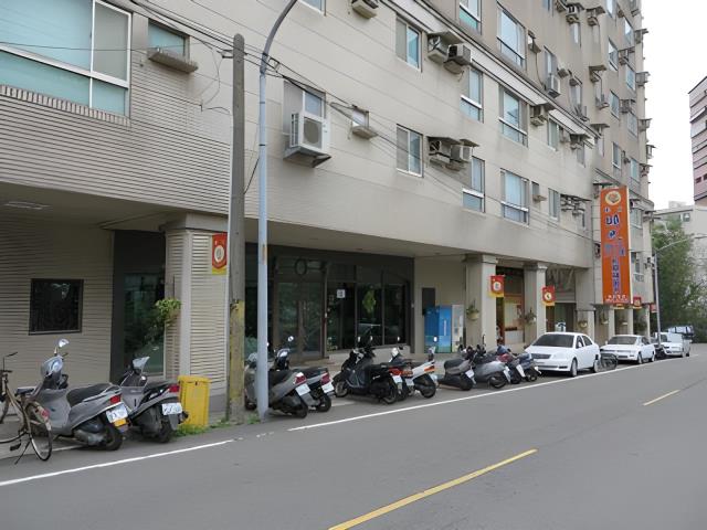 桃園楊梅法拍大樓-2