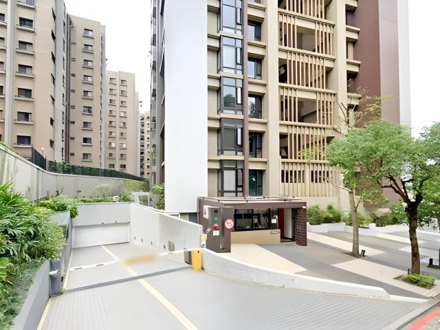 台北南港法拍大樓-3