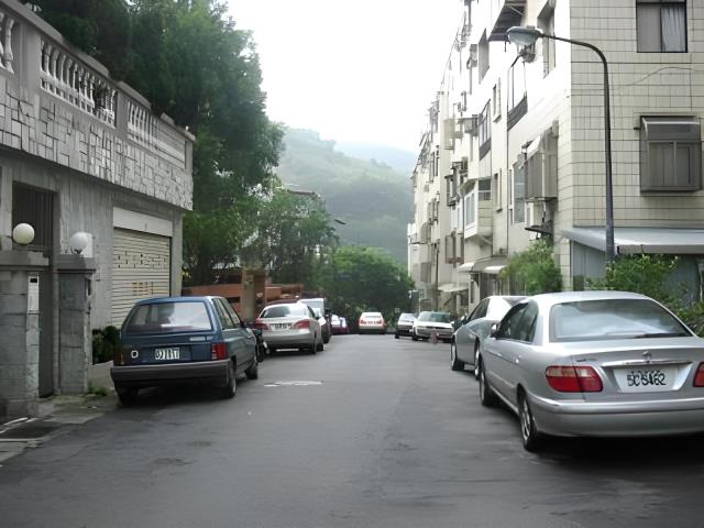 台北北投拍賣華廈-2