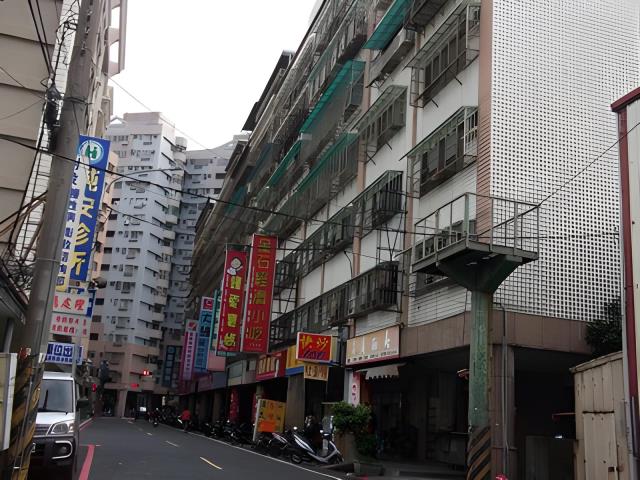新北拍賣華廈-3